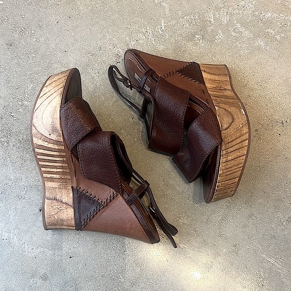 Miu Miu Wooden Mules Size 37 - Picture 8 of 12